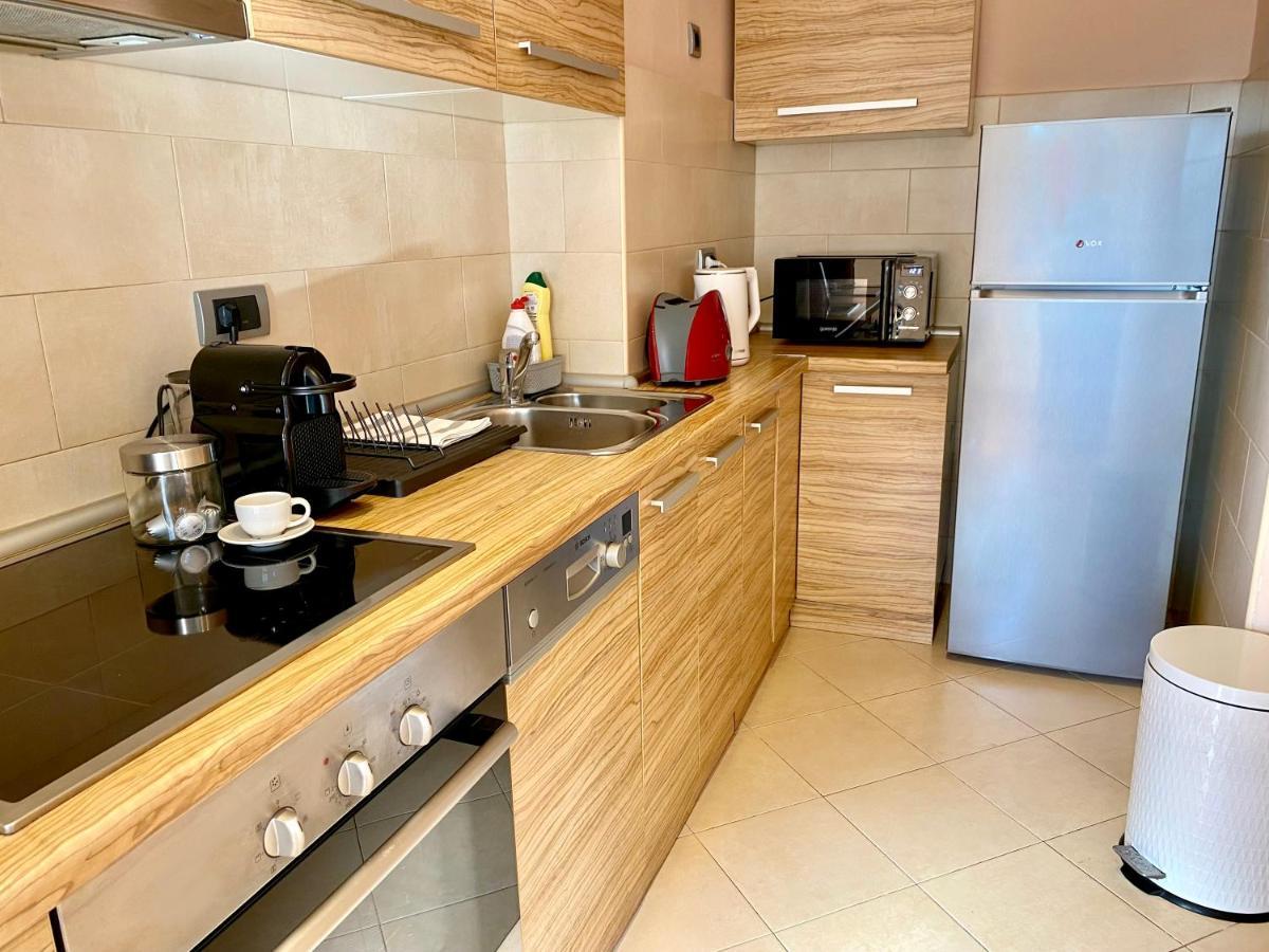 Quince Apartment-Free Parking-City Center Belgrado Exterior foto